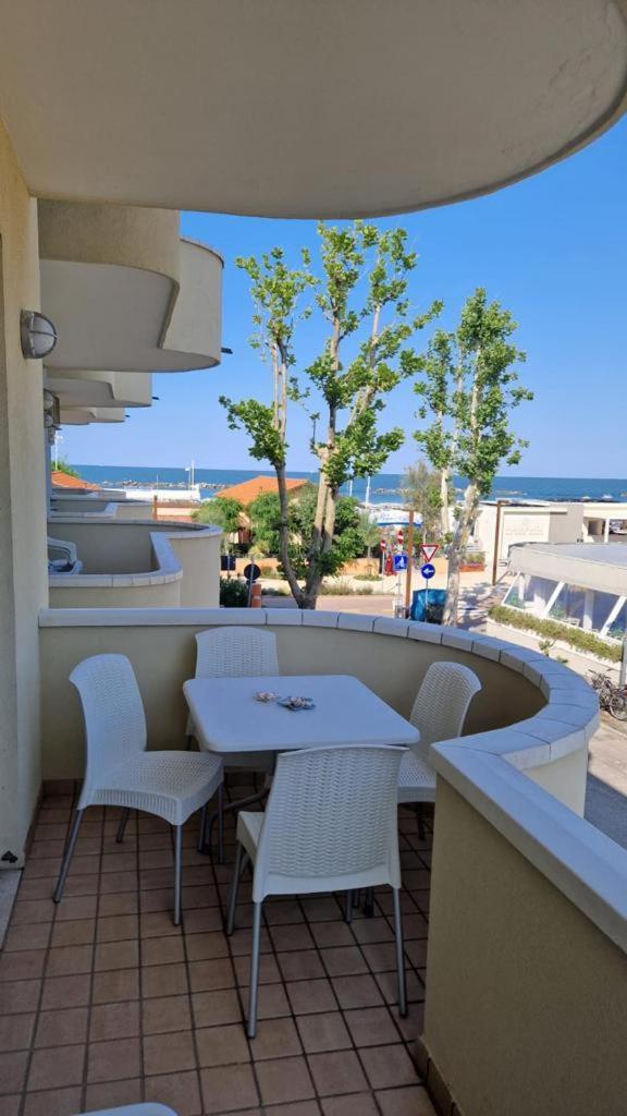 Residence Gabbiano Vista Mare San Mauro Mare Extérieur photo